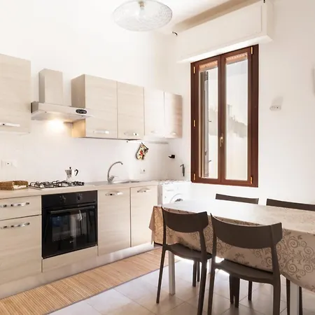Casa Alle 4 Colonne *